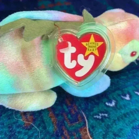 TY Iggy, the rainbow iguana. Great condition. 1997. Very collectible. - Picture 3 of 6